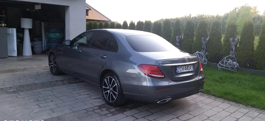 Mercedes-Benz Klasa E cena 139900 przebieg: 74000, rok produkcji 2019 z Żerków małe 92